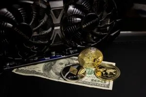 crytpocurrency bitcoin litecoin ethereum cryptos