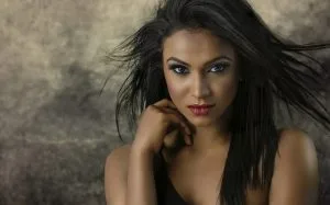 model woman body image