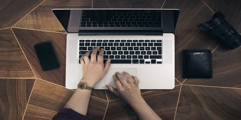 laptop independence day